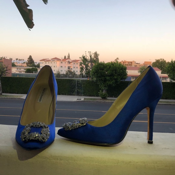 Manolo Blahnik Shoes - Authentic Manolo Blahnik Hangisi Euro 38 (US 8)